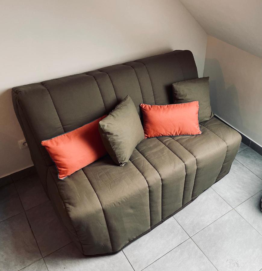 Ferienwohnung Chez Nous -Parking Gratuit Et Wifi A Vierzon Exterior foto